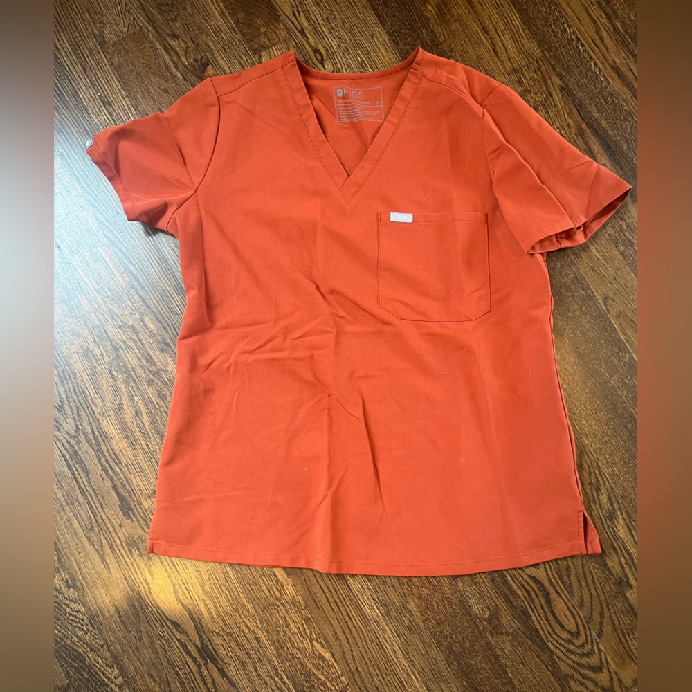 FIGS Catarina scrub top